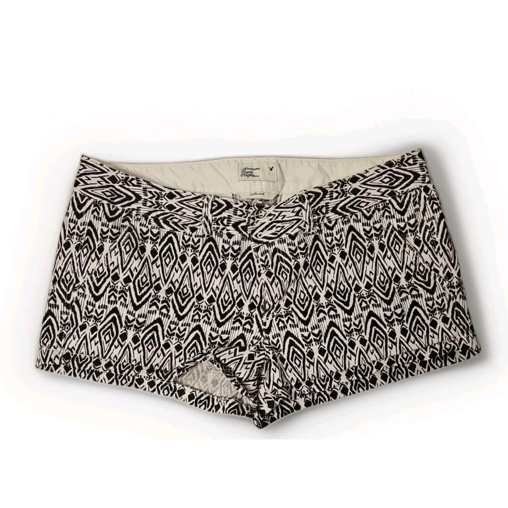 AE Stretch Coastal Cowgirl Short Shorts Sz 10 33x2.5 White Black Pockets #142